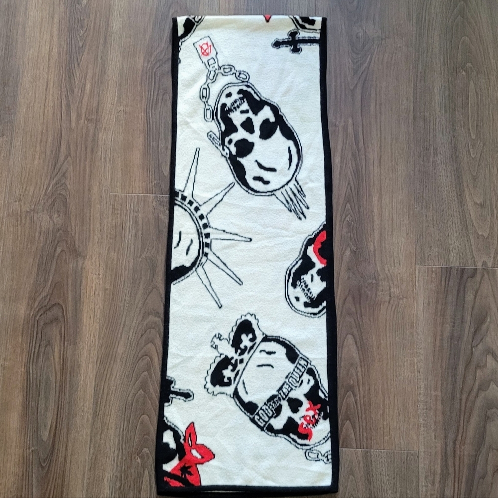 Amal Guessous cashmere scarf, New